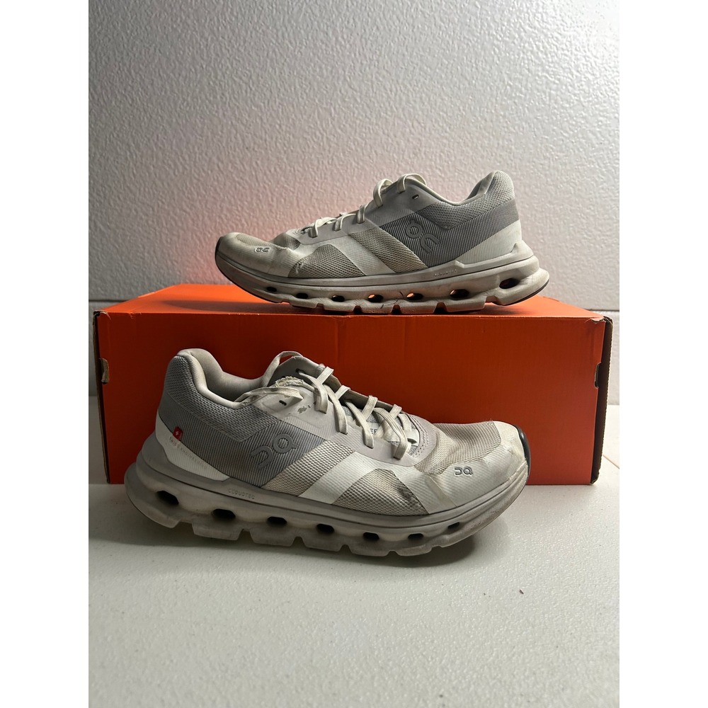 On Cloudrunner Grey White Women Size 7.5 #2900